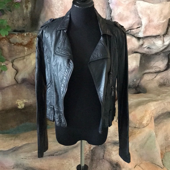 SOLD OFFLINE People’s Liberation Jacket - Damages - Picture 2 of 4